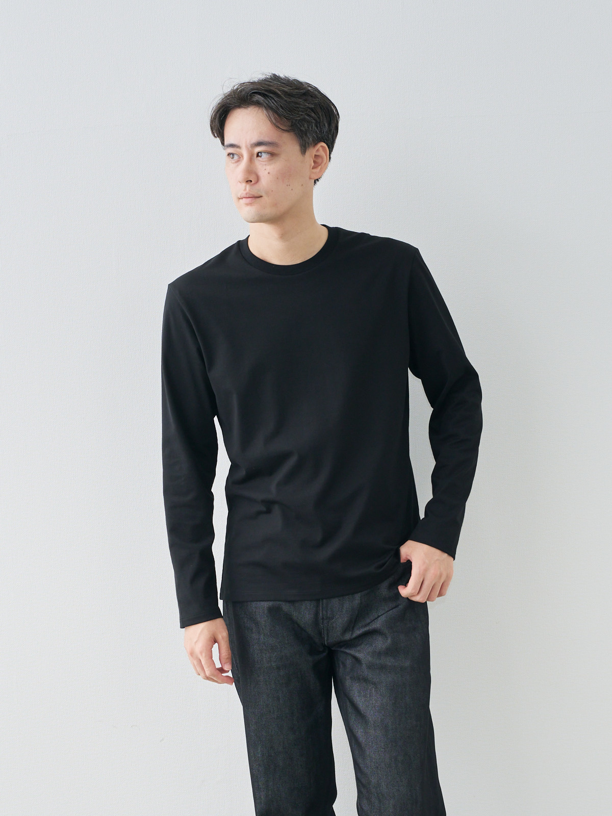 モデル 181cm 71kg ウエスト82cm サイズ L