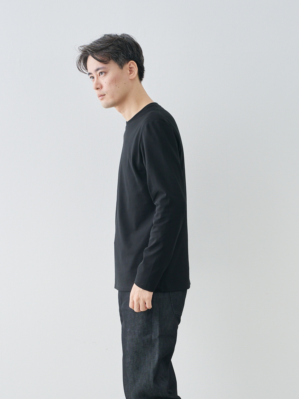 モデル 181cm 71kg ウエスト82cm サイズ L