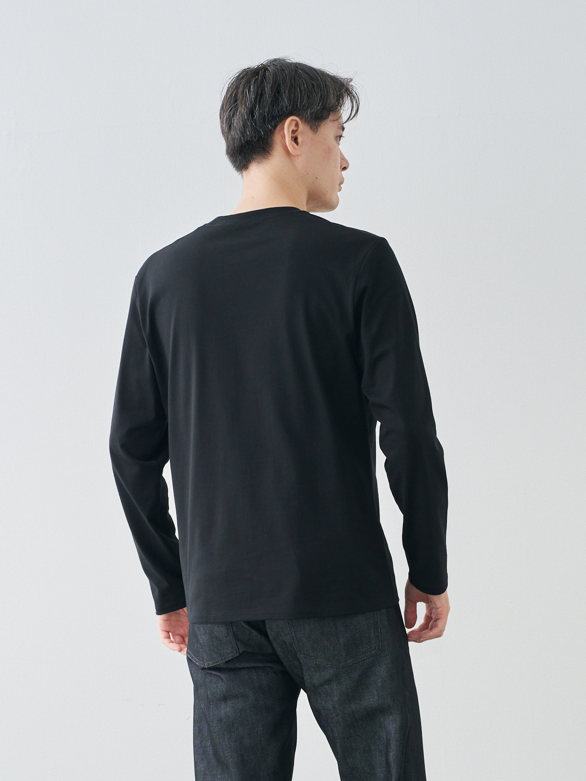 モデル 181cm 71kg ウエスト82cm サイズ L