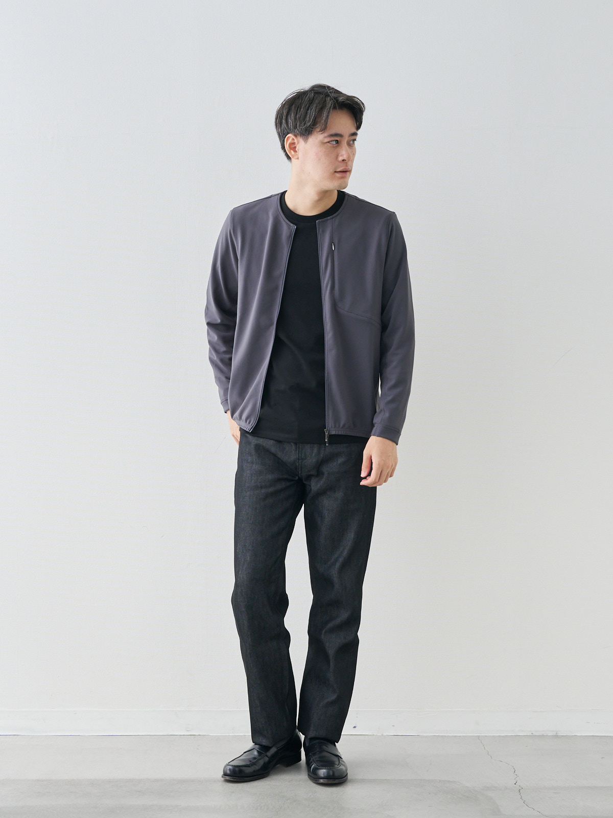 モデル 181cm 71kg ウエスト82cm サイズ L