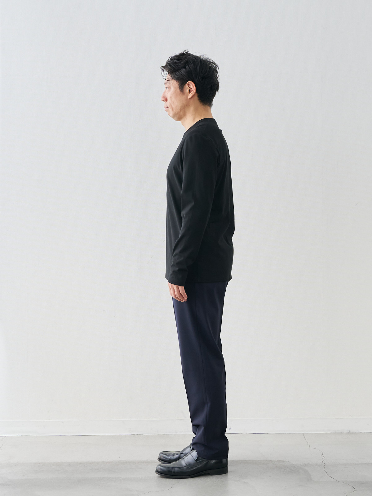 モデル 171cm 70kg ウエスト85cm サイズ L