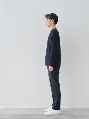 モデル 181cm 71kg ウエスト82cm サイズ L