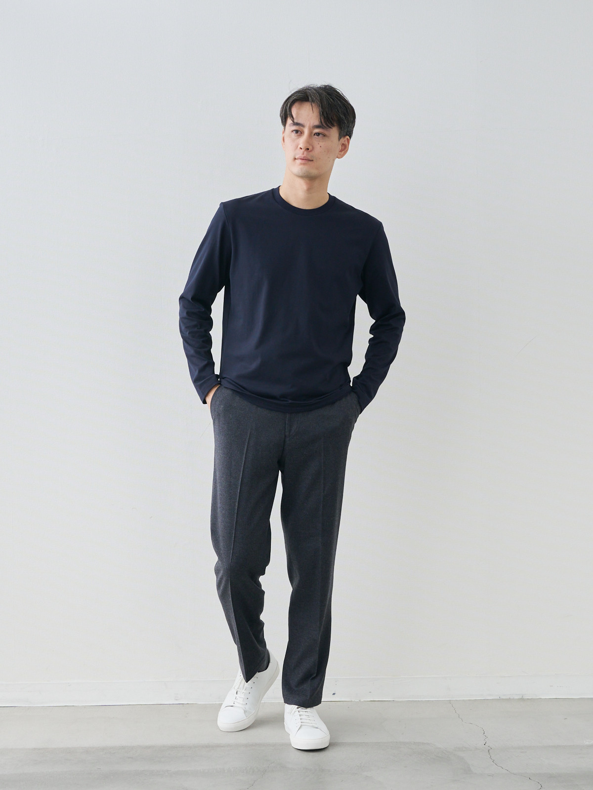 モデル 181cm 71kg ウエスト82cm サイズ L