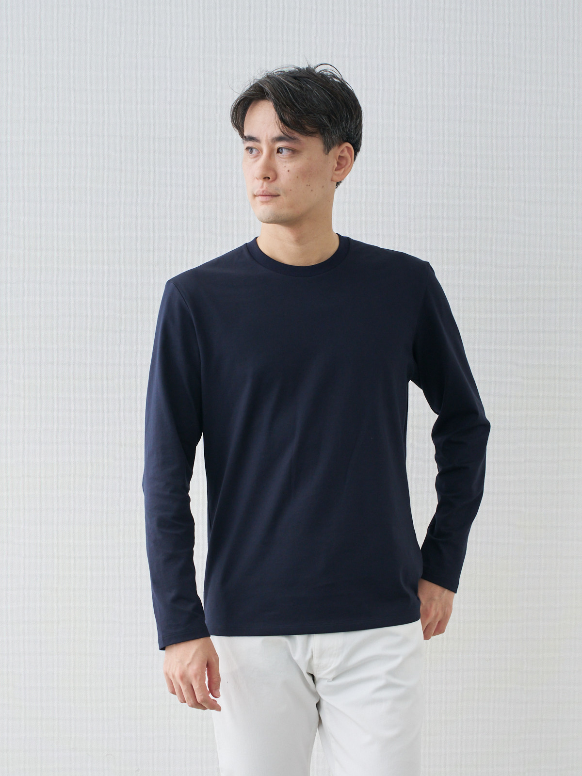 モデル 181cm 71kg ウエスト82cm サイズ L