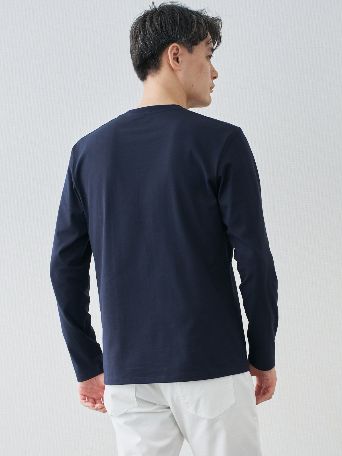 モデル 181cm 71kg ウエスト82cm サイズ L