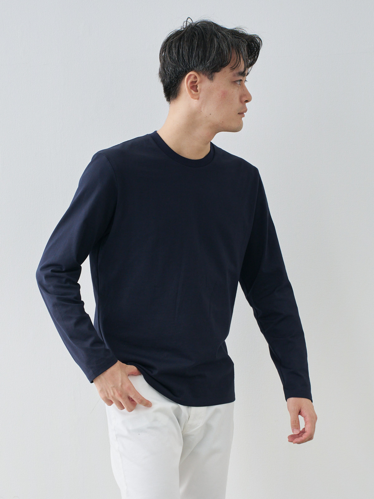 モデル 181cm 71kg ウエスト82cm サイズ L