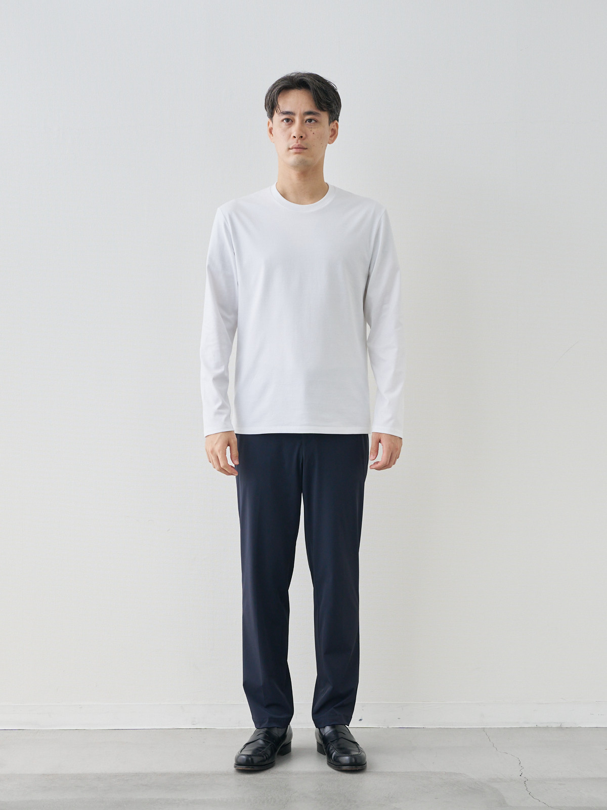 モデル 181cm 71kg ウエスト82cm サイズ L
