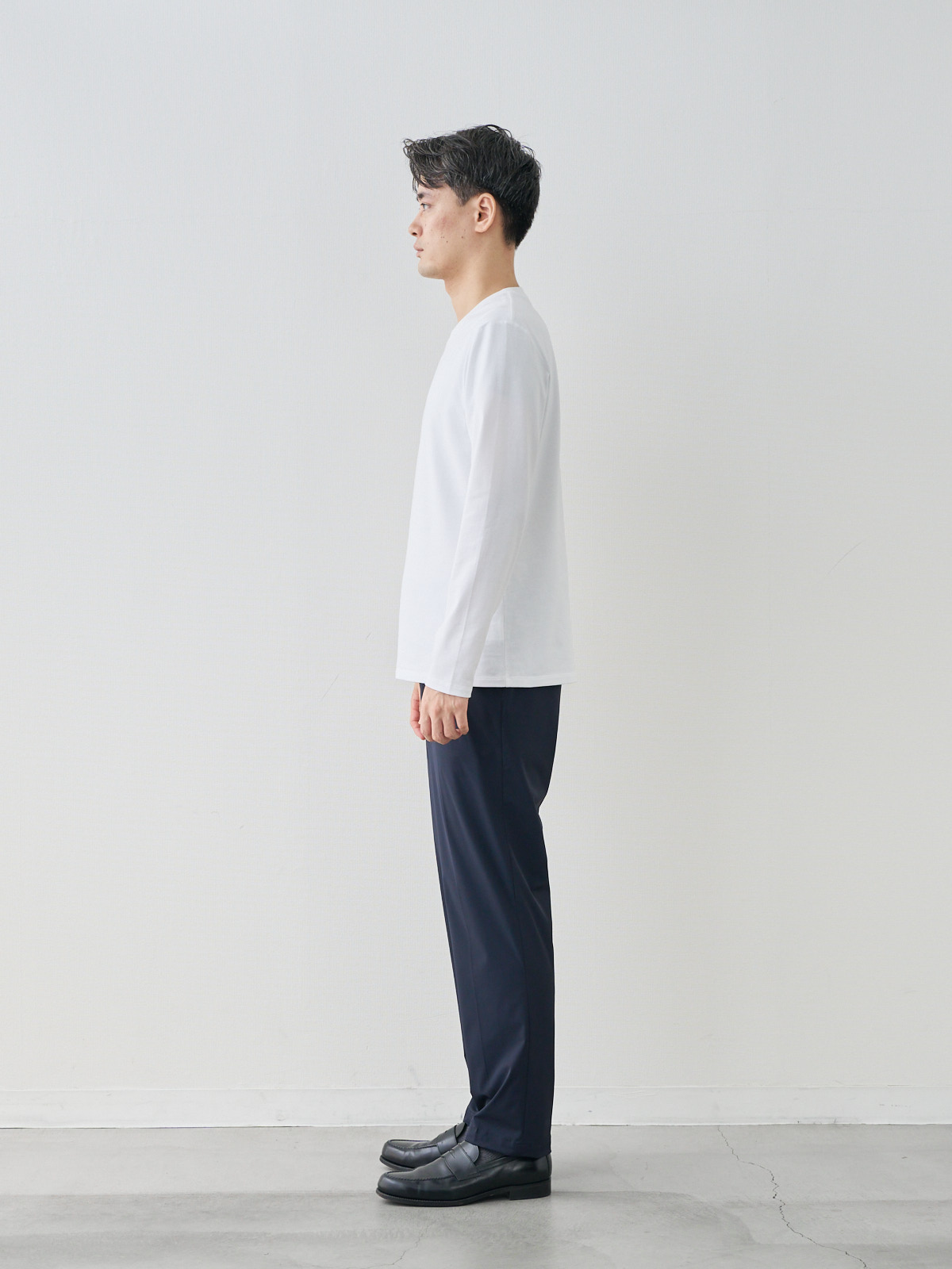 モデル 181cm 71kg ウエスト82cm サイズ L