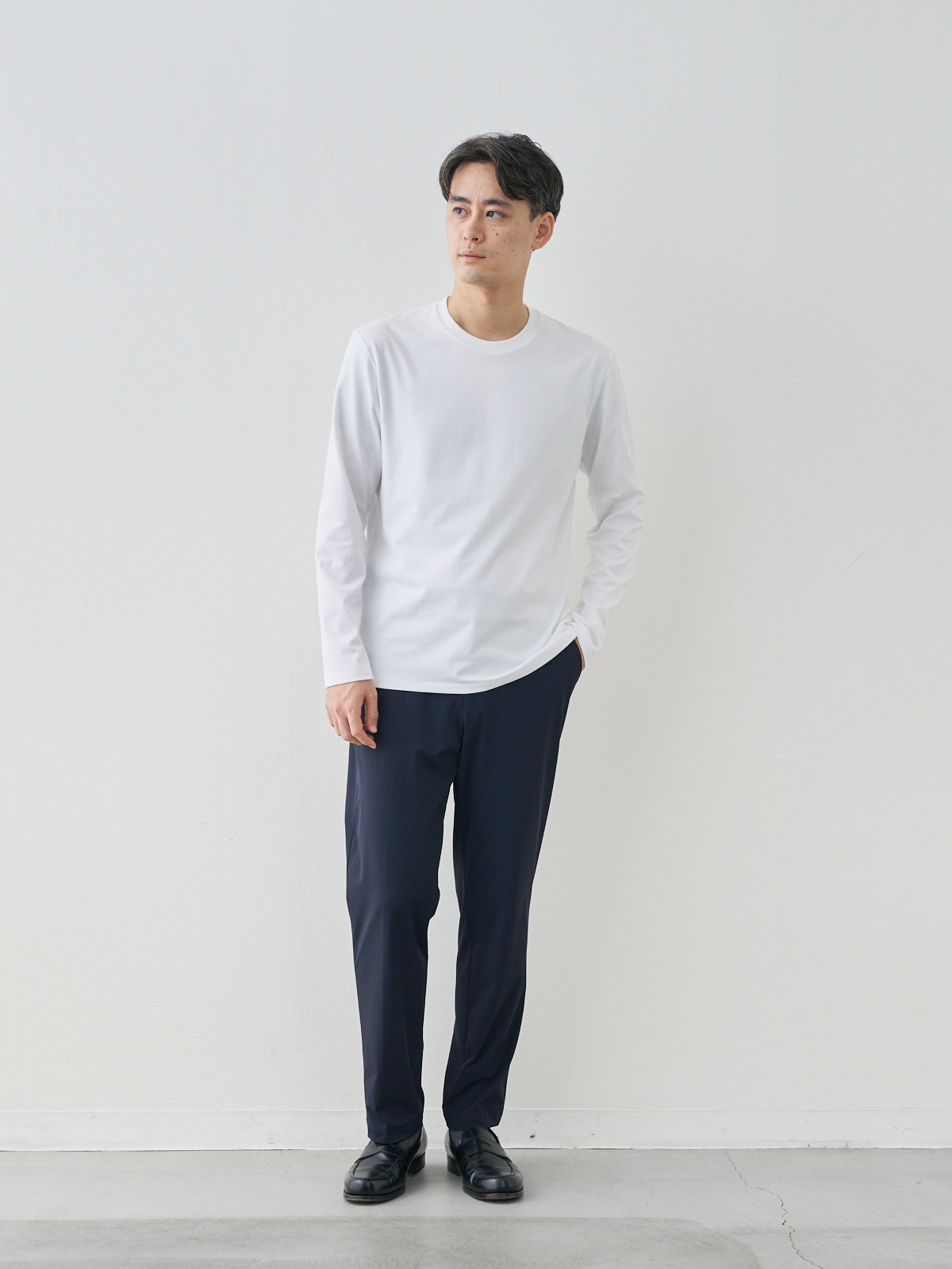 モデル 181cm 71kg ウエスト82cm サイズ L
