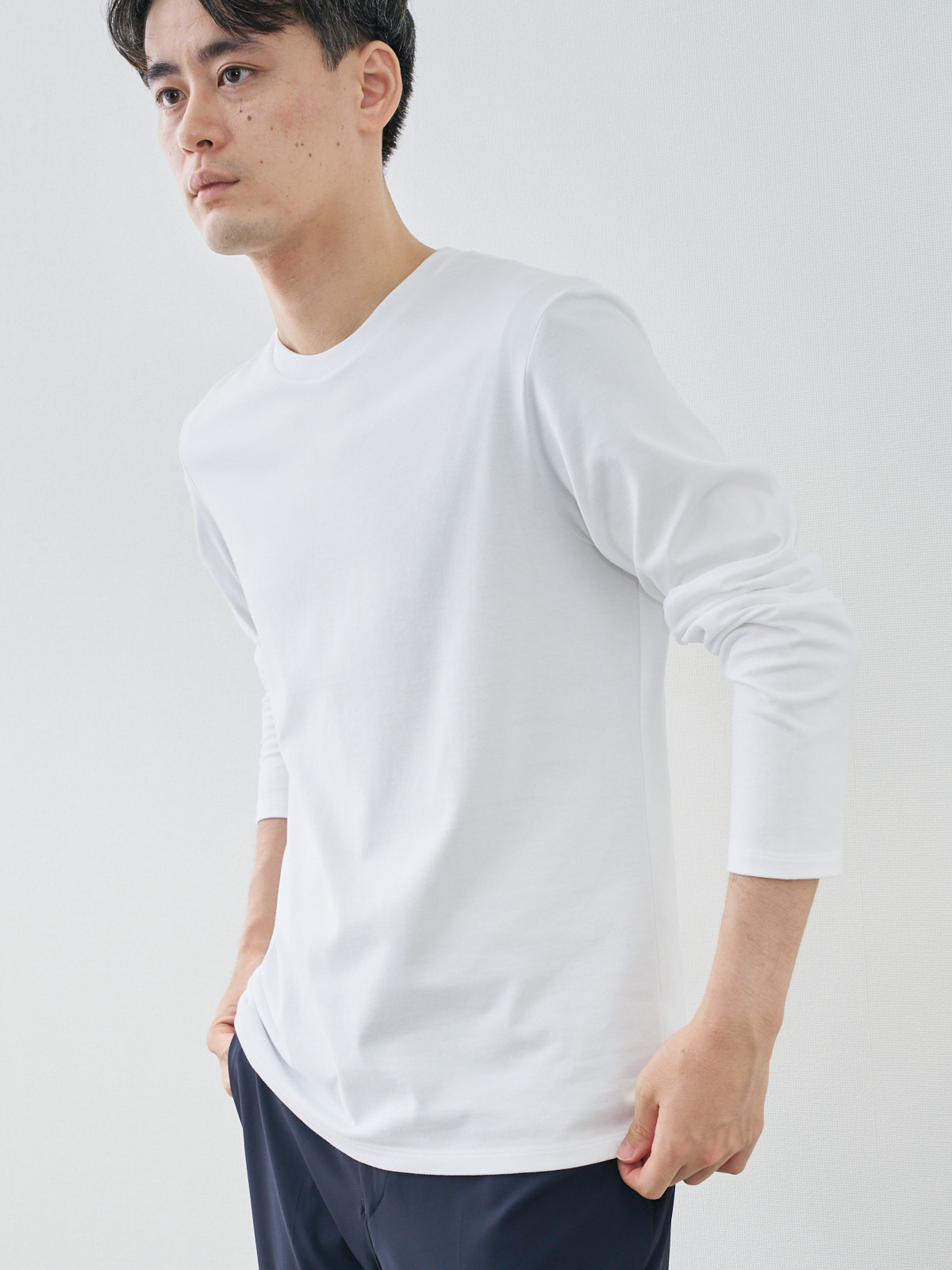 モデル 181cm 71kg ウエスト82cm サイズ L