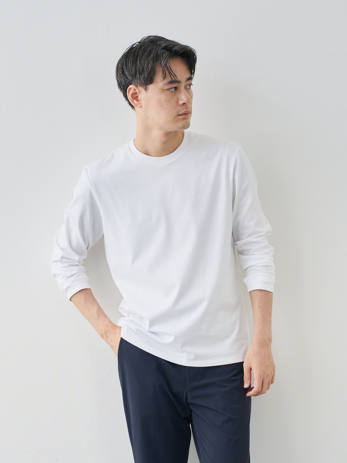 モデル 181cm 71kg ウエスト82cm サイズ L