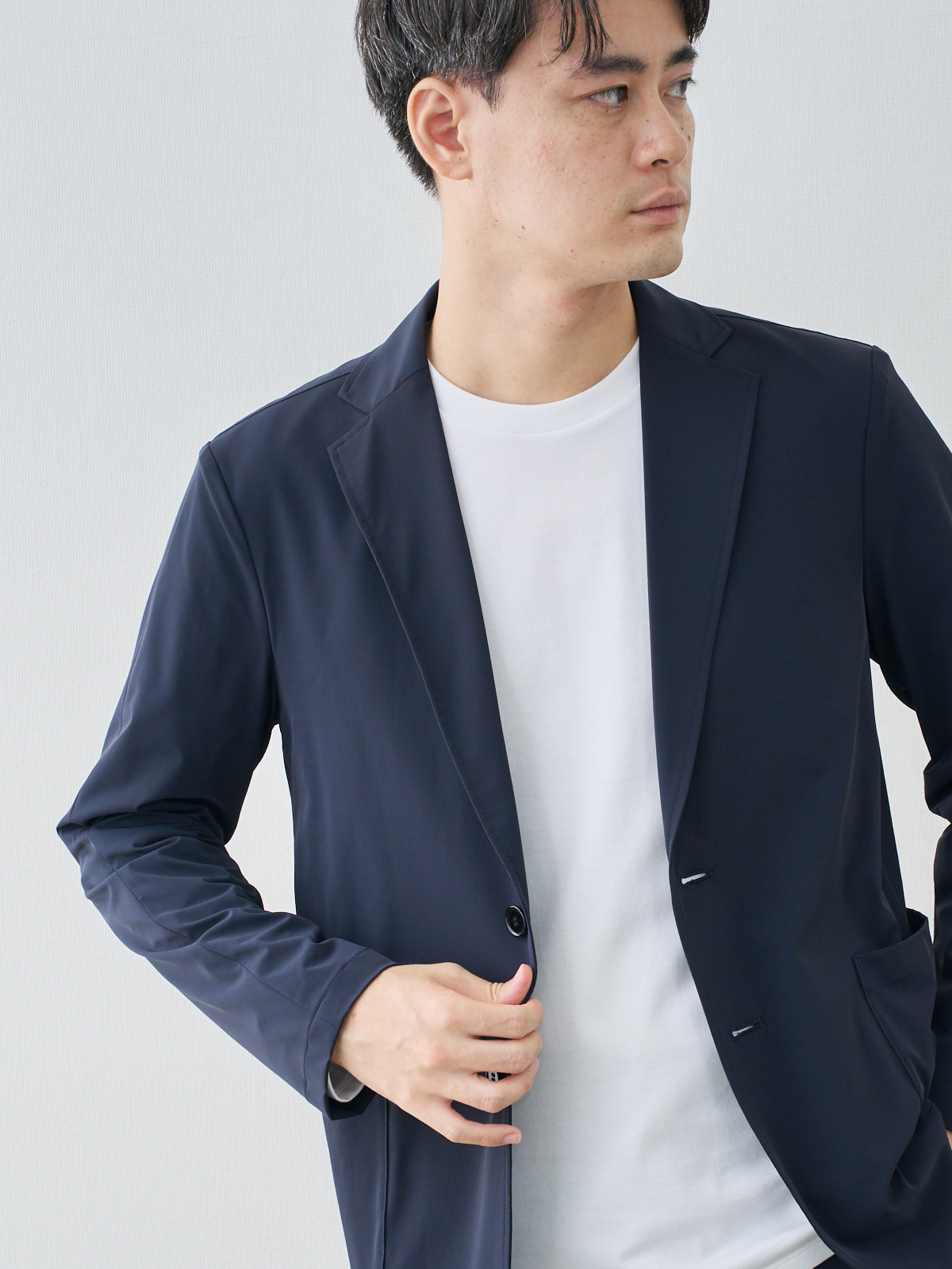 モデル 181cm 71kg ウエスト82cm サイズ L