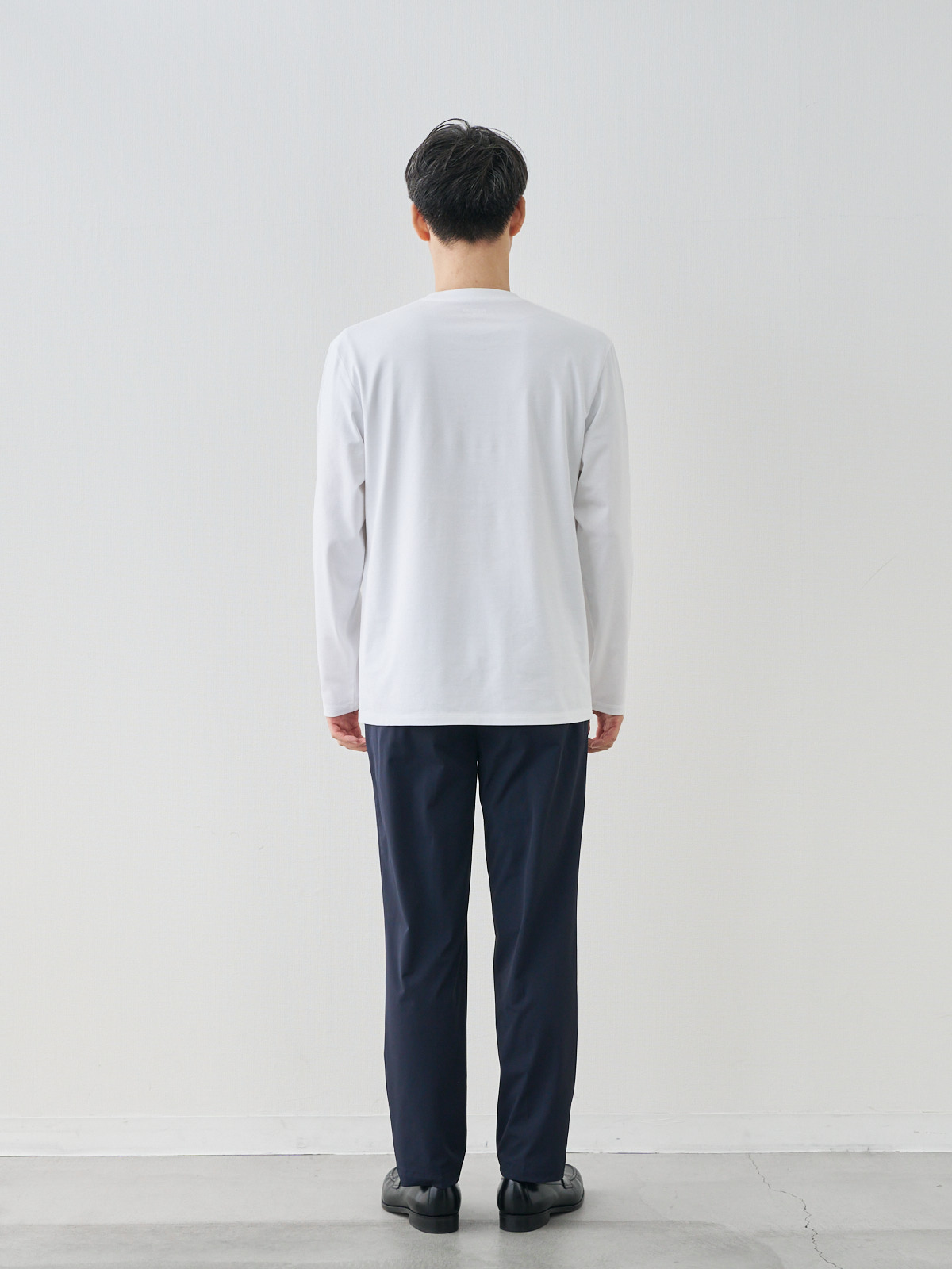 モデル 181cm 71kg ウエスト82cm サイズ LL
