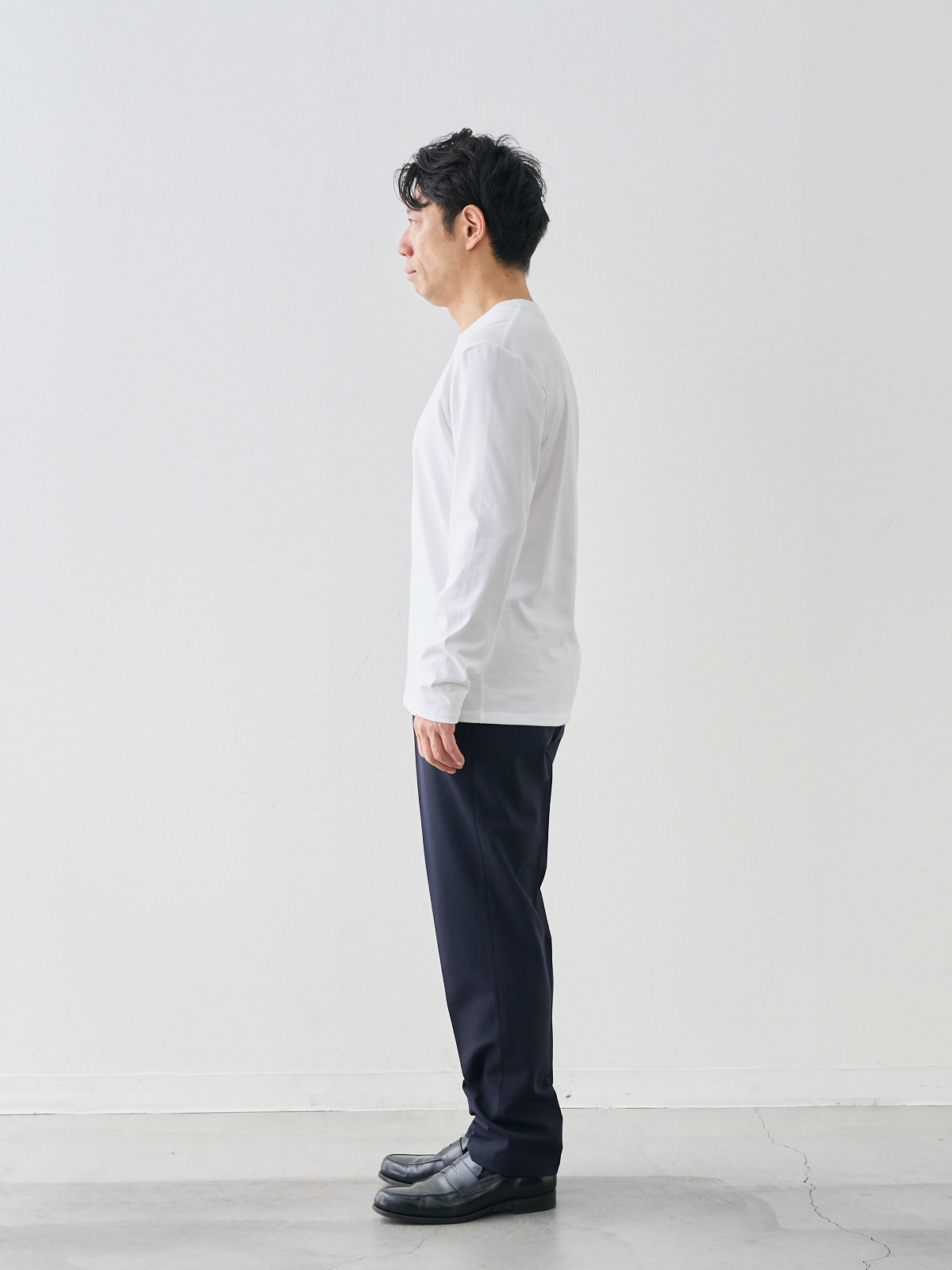 モデル 171cm 70kg ウエスト85cm サイズ L