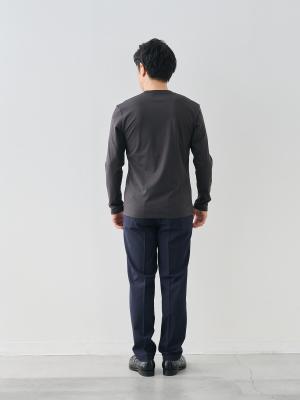 モデル 171cm 70kg ウエスト85cm サイズ M カラー:チャコールグレー