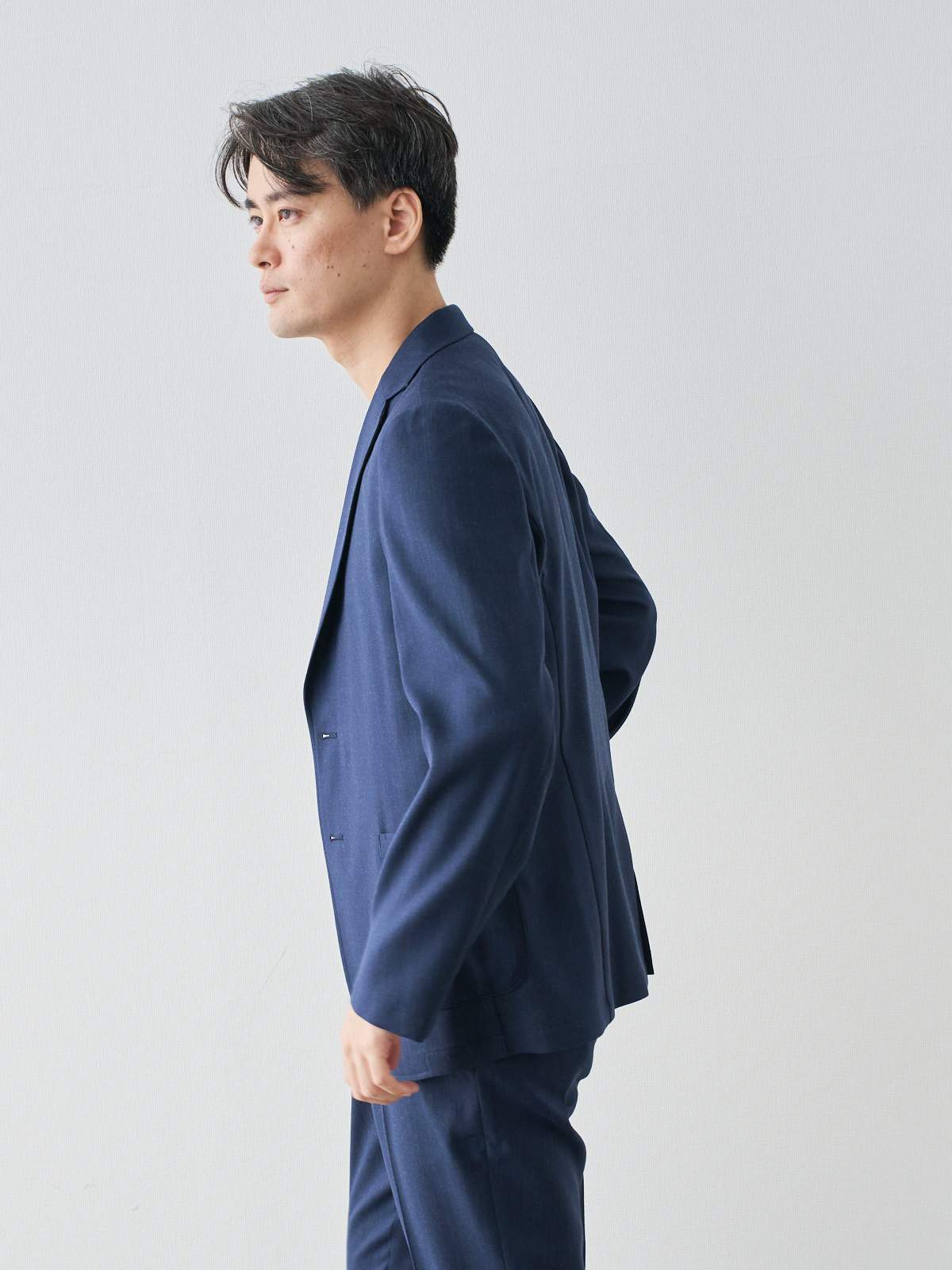 モデル 181cm 71kg ウエスト82cm サイズ L