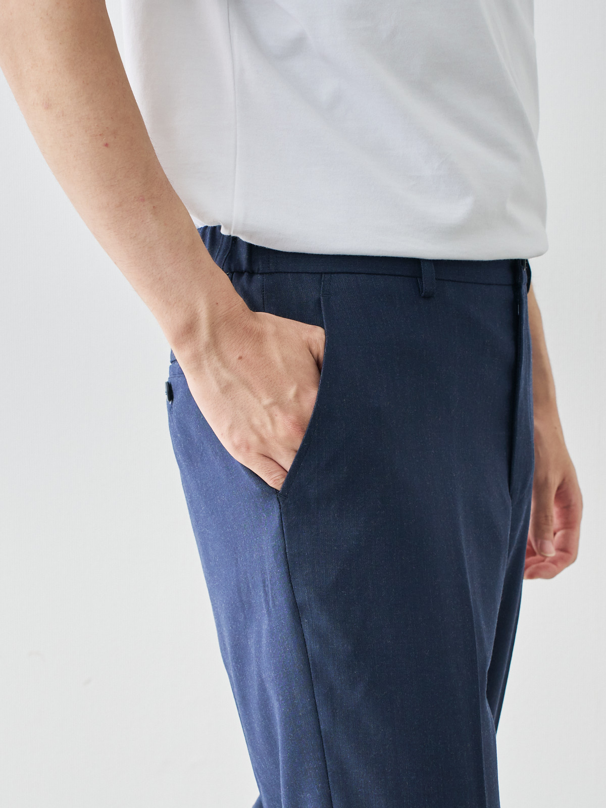 モデル 181cm 71kg ウエスト82cm サイズ L