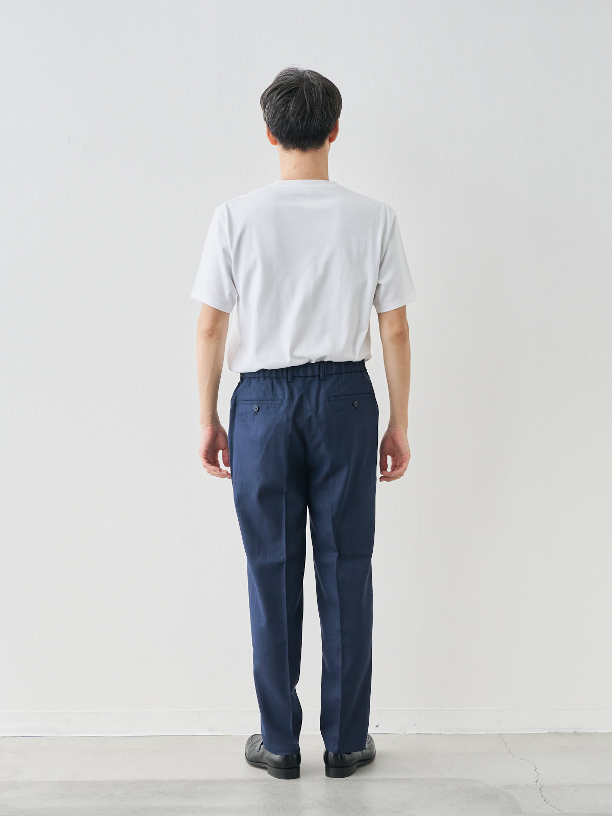 モデル 181cm 71kg ウエスト82cm サイズ LL