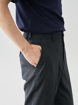モデル 181cm 71kg ウエスト82cm サイズ L