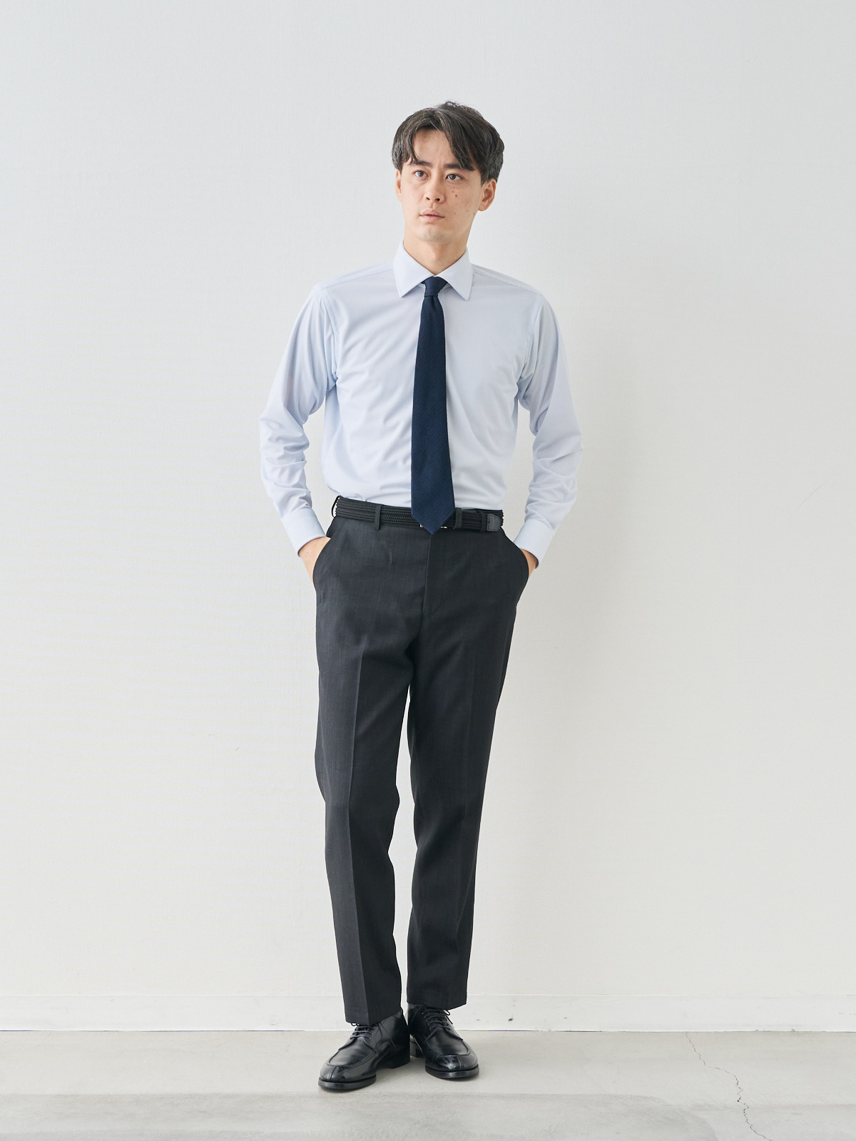 モデル 181cm 71kg ウエスト82cm サイズ L