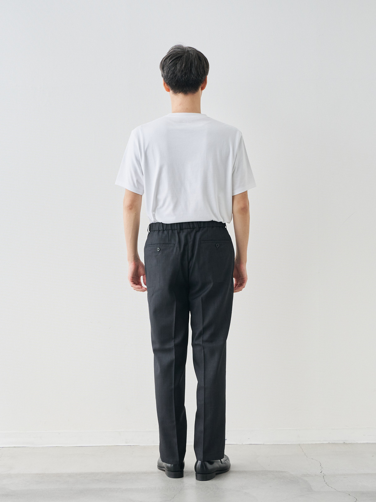 モデル 181cm 71kg ウエスト82cm サイズ LL