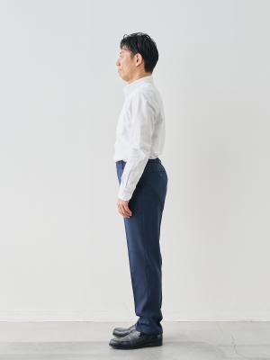 モデル 171cm 70kg ウエスト85cm サイズ L カラー:インディゴブルー