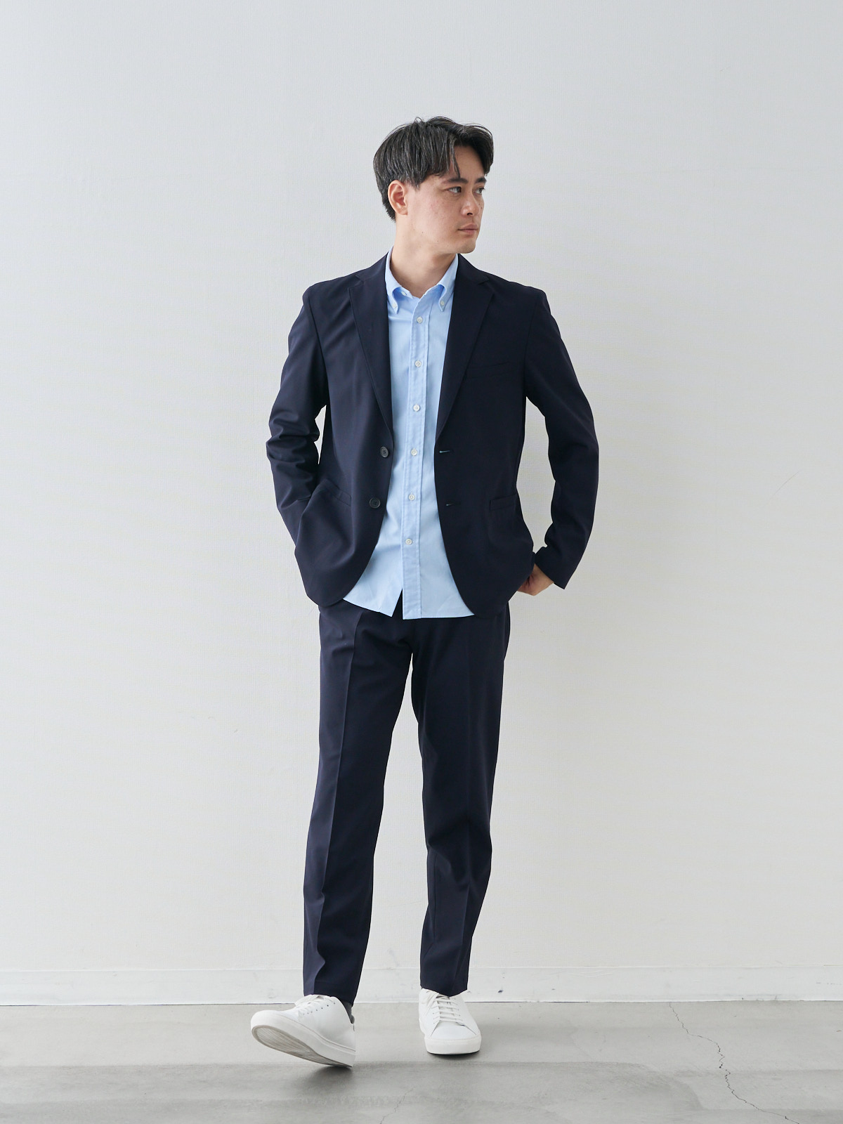 モデル 181cm 71kg ウエスト82cm サイズ L