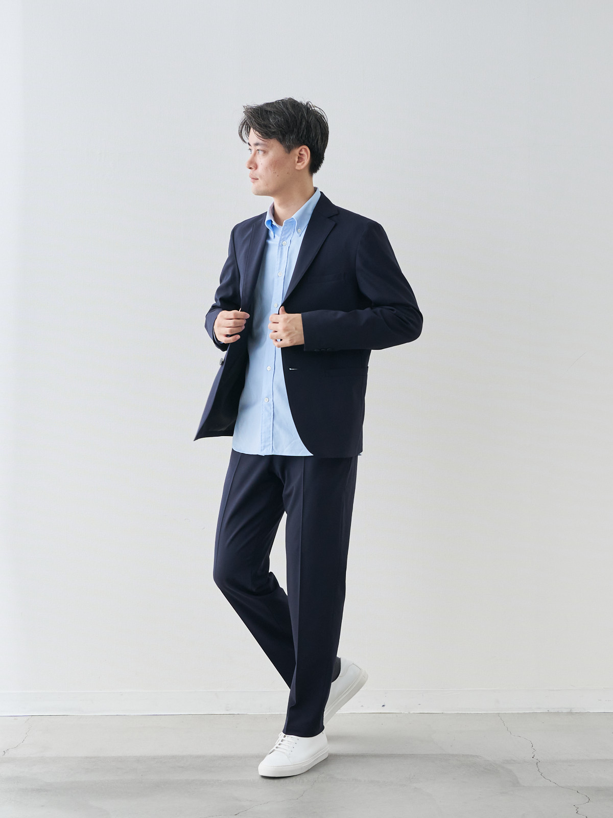 モデル 181cm 71kg ウエスト82cm サイズ L