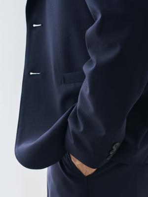 モデル 181cm 71kg ウエスト82cm サイズ L
