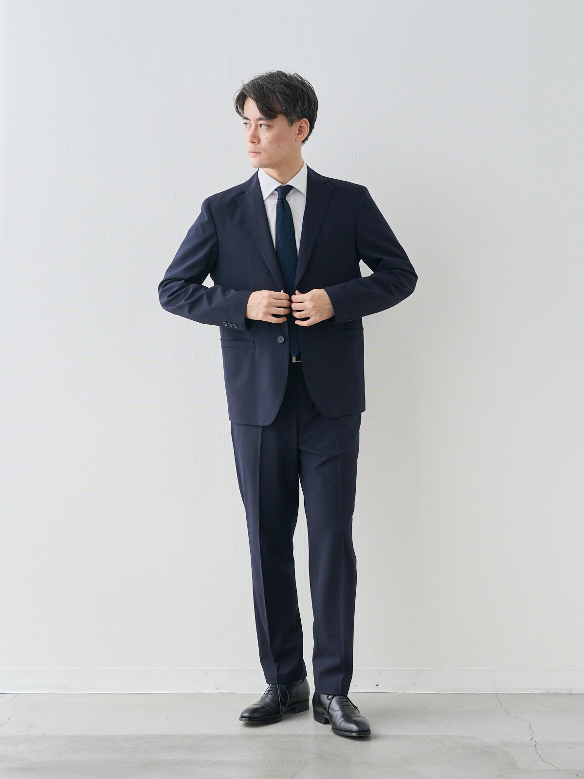モデル 181cm 71kg ウエスト82cm サイズ L