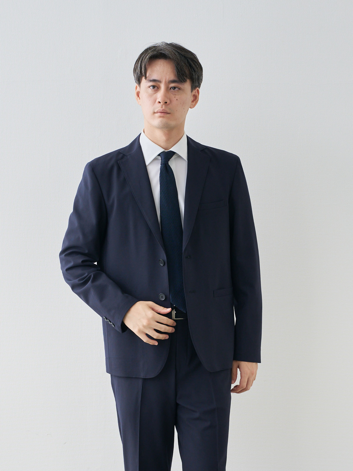 モデル 181cm 71kg ウエスト82cm サイズ L
