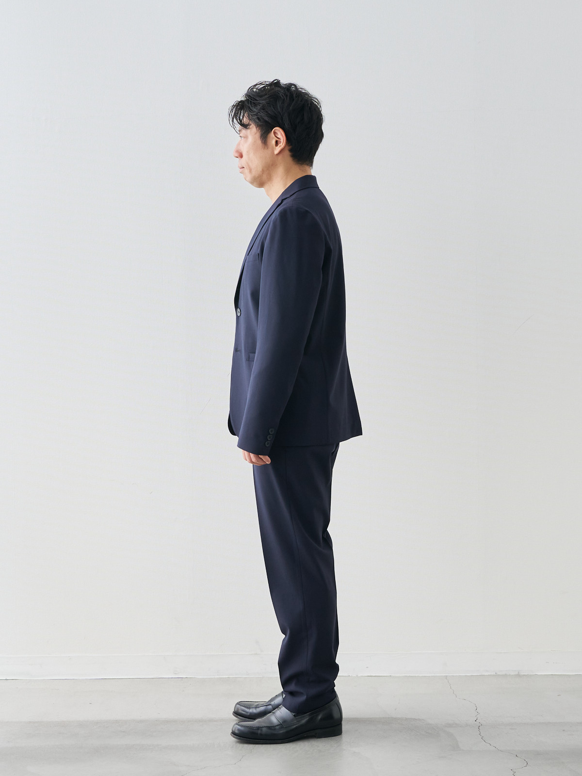 モデル 171cm 70kg ウエスト85cm サイズ L