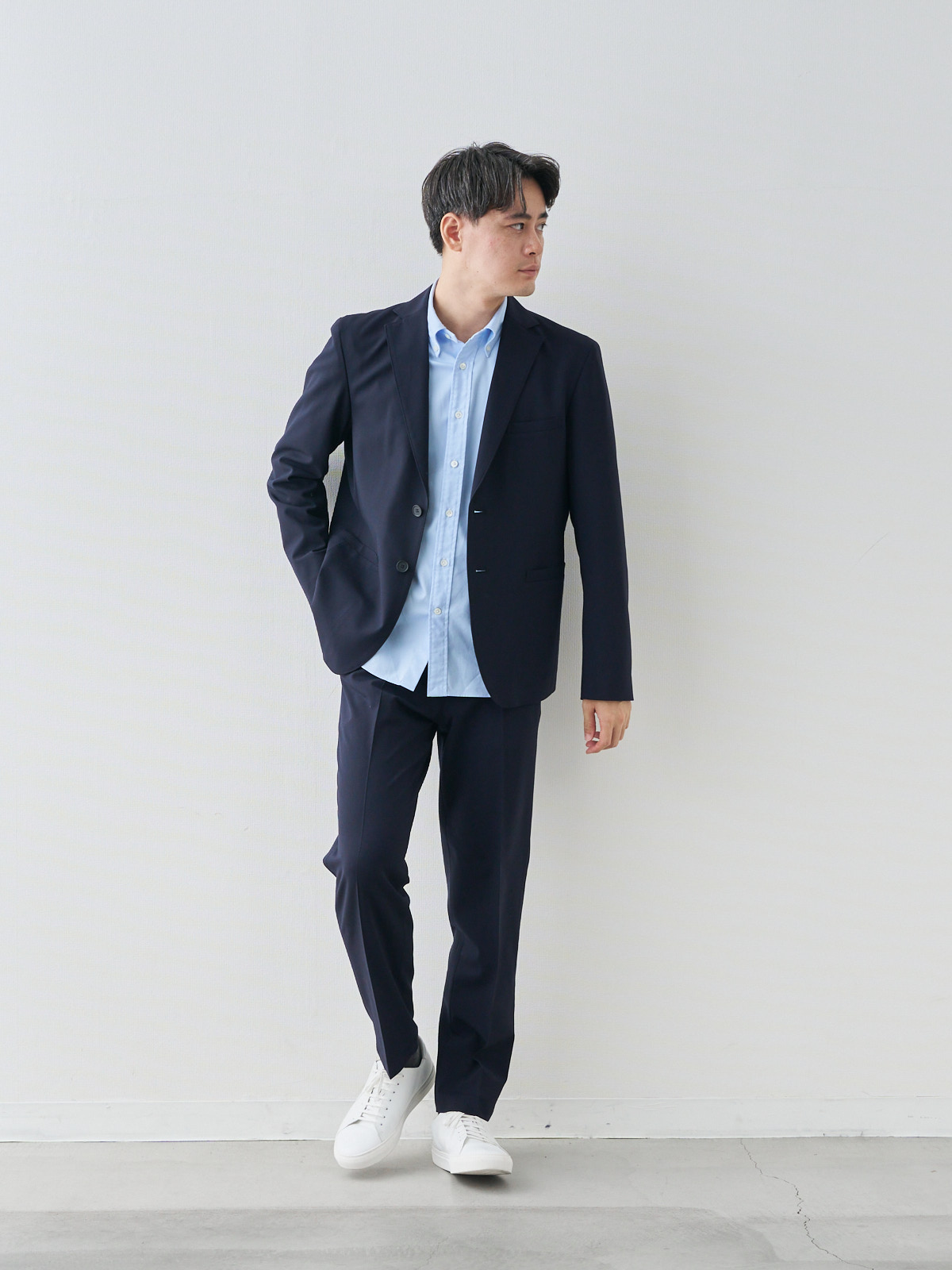 モデル 181cm 71kg ウエスト82cm サイズ L
