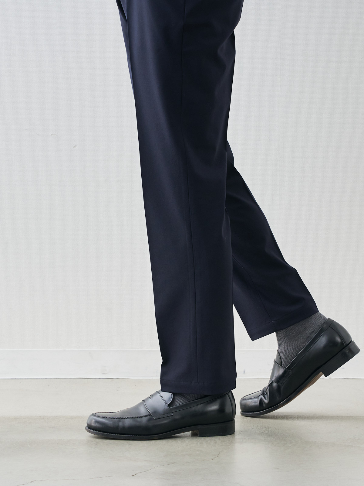 モデル 181cm 71kg ウエスト82cm サイズ L