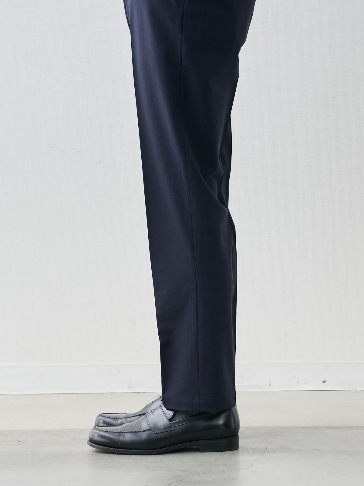 モデル 181cm 71kg ウエスト82cm サイズ L