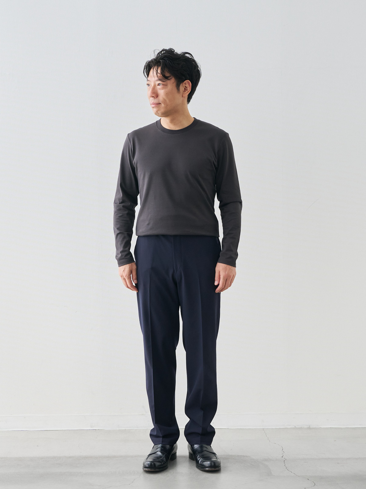 モデル 171cm 70kg ウエスト85cm サイズ L