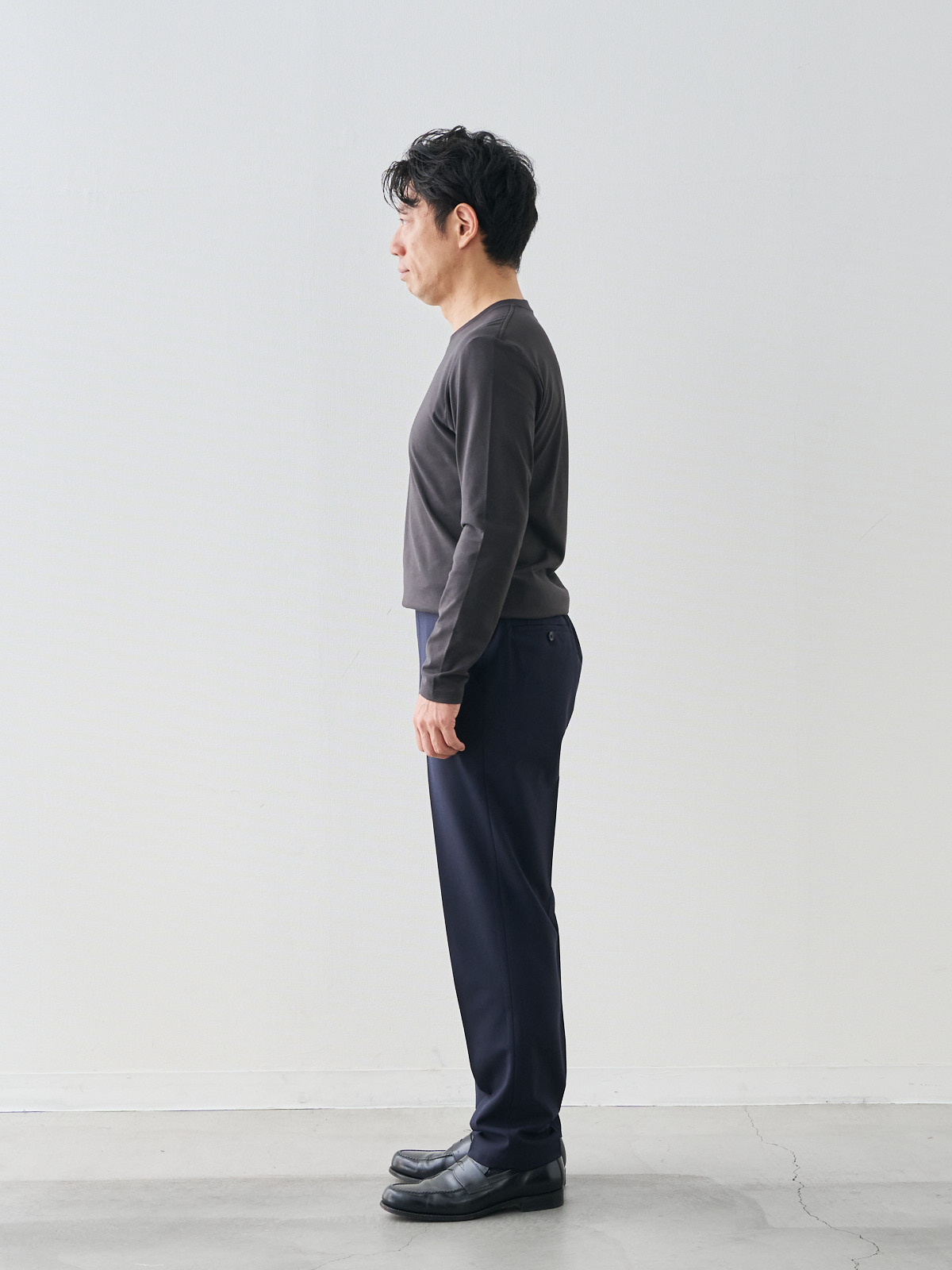 モデル 171cm 70kg ウエスト85cm サイズ L