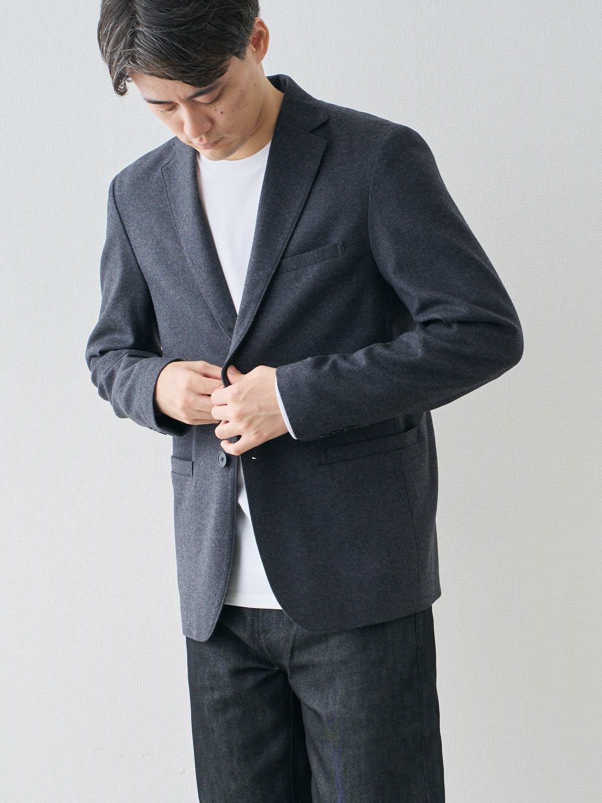 モデル 181cm 71kg ウエスト82cm サイズ L