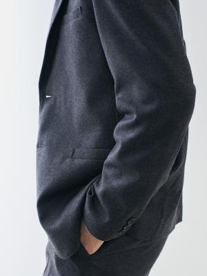 モデル 181cm 71kg ウエスト82cm サイズ L