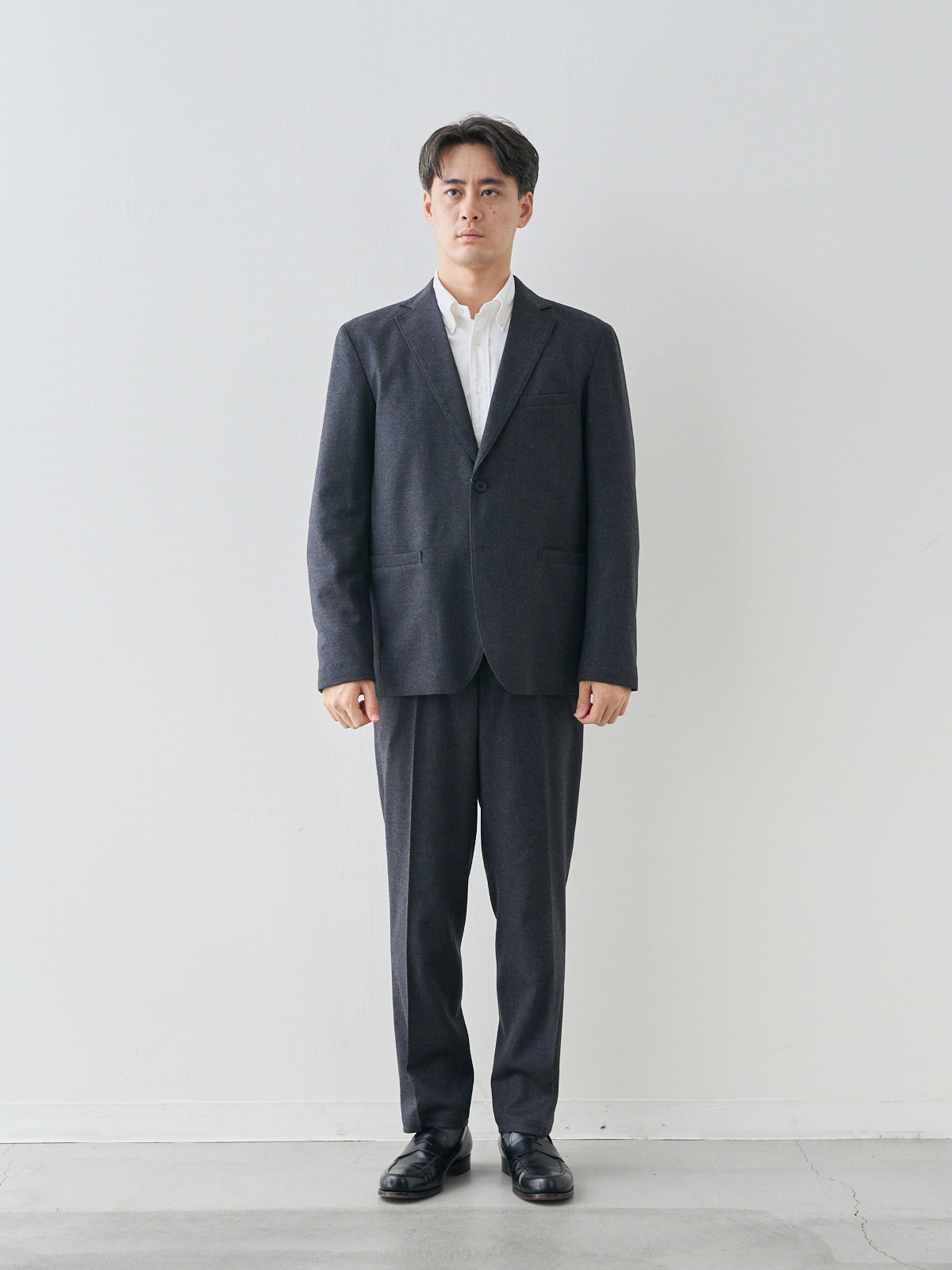 モデル 181cm 71kg ウエスト82cm サイズ LL
