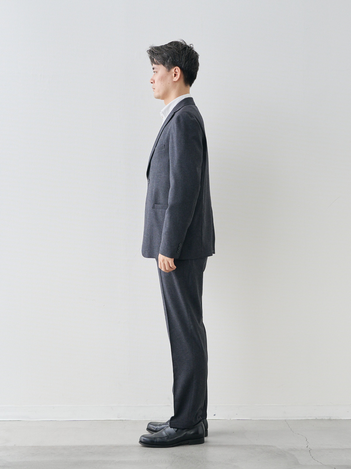 モデル 181cm 71kg ウエスト82cm サイズ LL