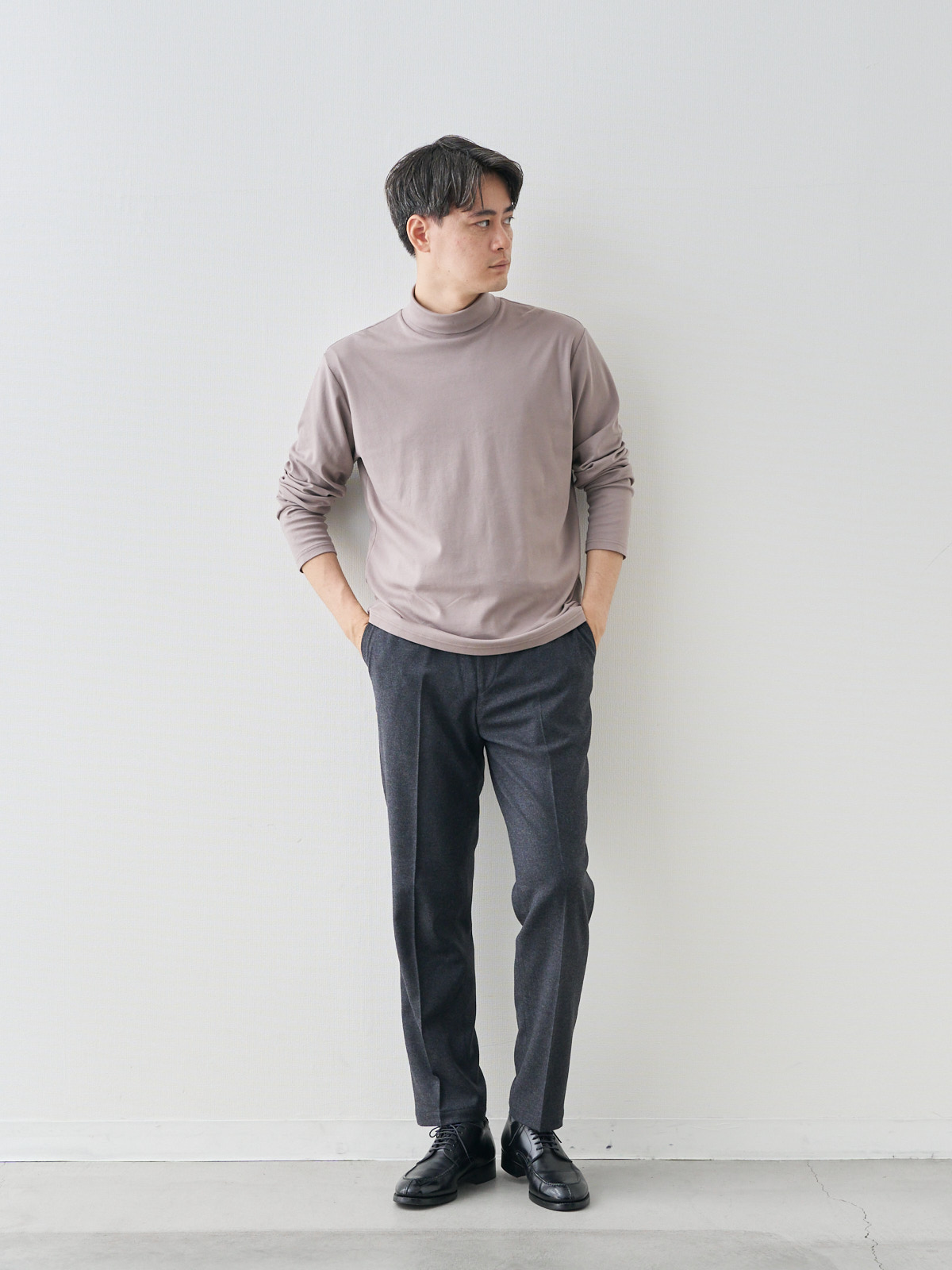モデル 181cm 71kg ウエスト82cm サイズ L