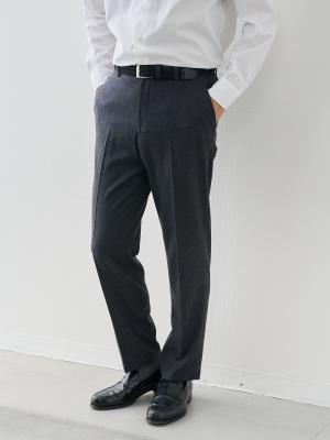 モデル 181cm 71kg ウエスト82cm サイズ L