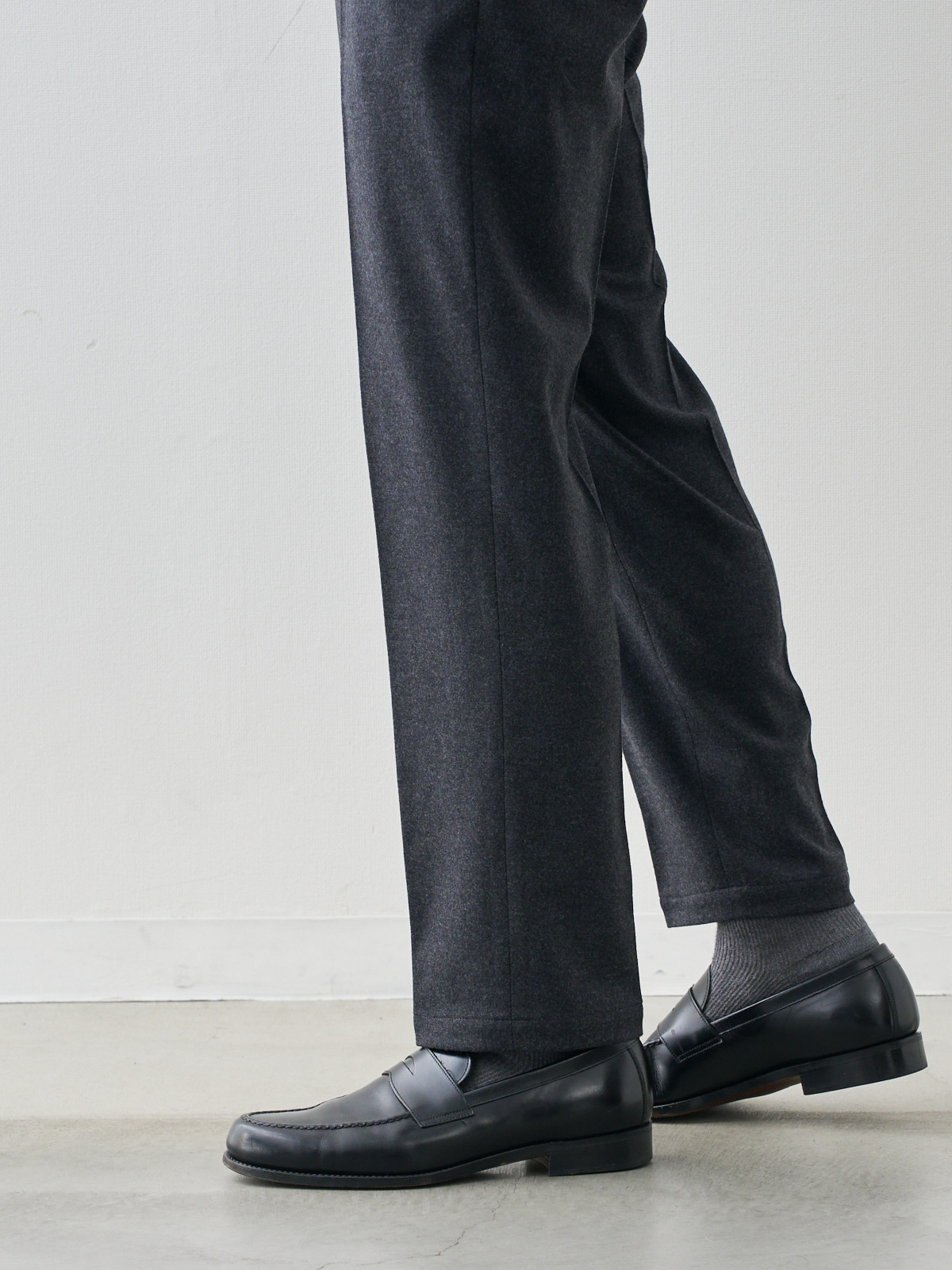 モデル 181cm 71kg ウエスト82cm サイズ L