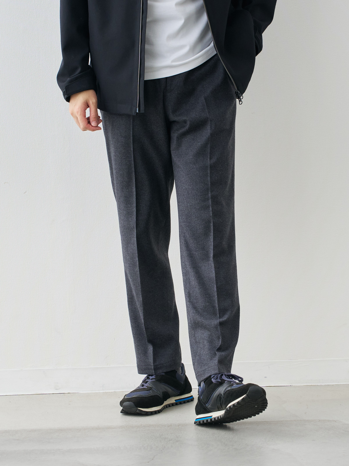 モデル 181cm 71kg ウエスト82cm サイズ L