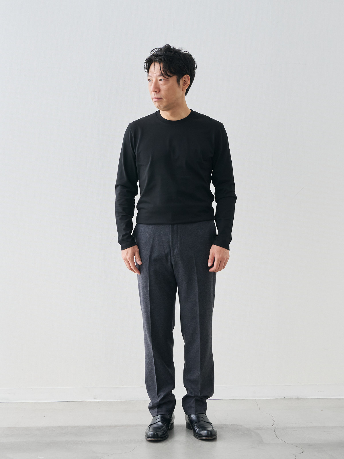 モデル 171cm 70kg ウエスト85cm サイズ L