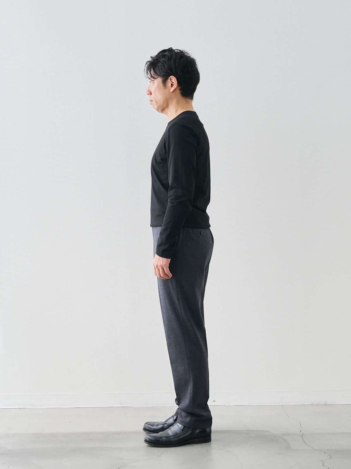 モデル 171cm 70kg ウエスト85cm サイズ L