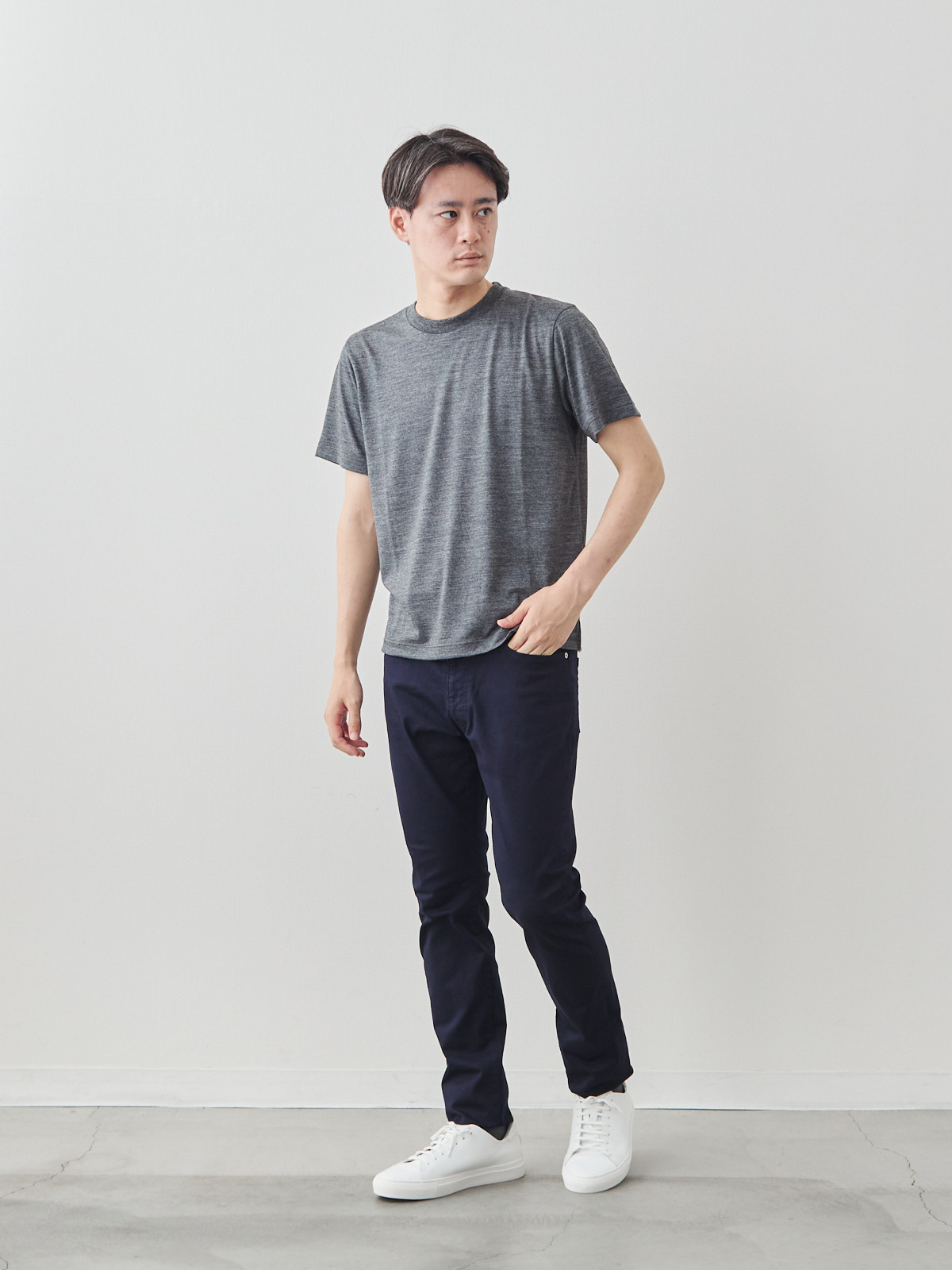 デニム職人の5ポケットストレッチチノ/ネイビー モデル 181cm 71kg サイズ L