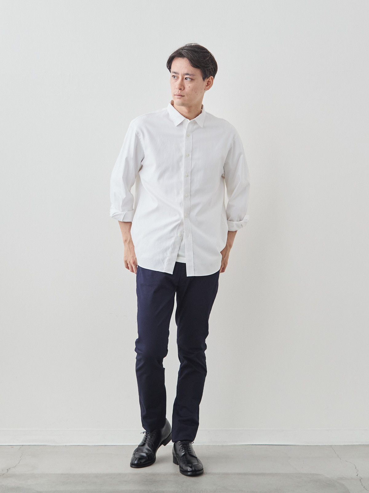 デニム職人の5ポケットストレッチチノ/ネイビー モデル 181cm 71kg サイズ L