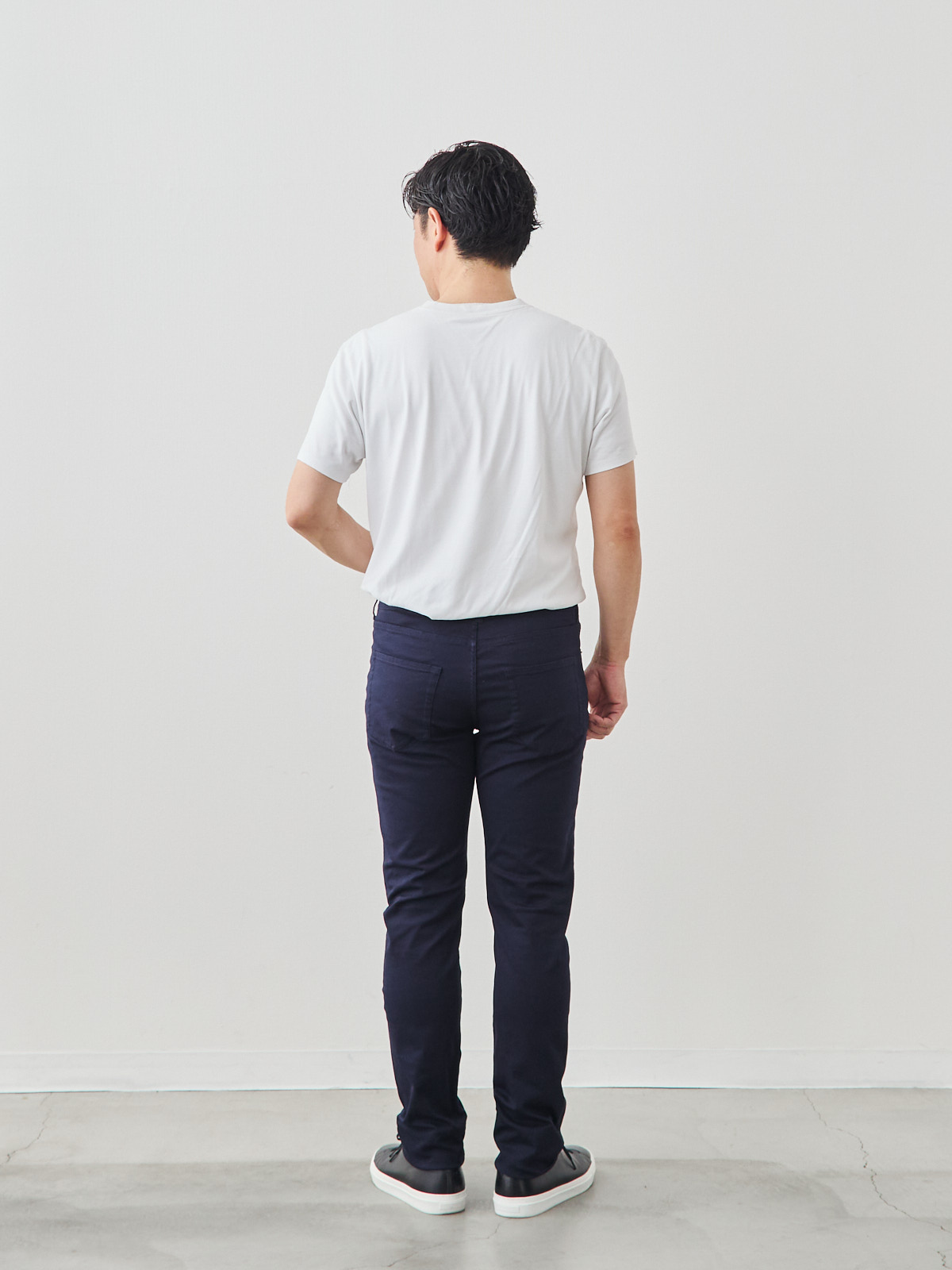 デニム職人の5ポケットストレッチチノ/ネイビー モデル 171cm 70kg サイズ M